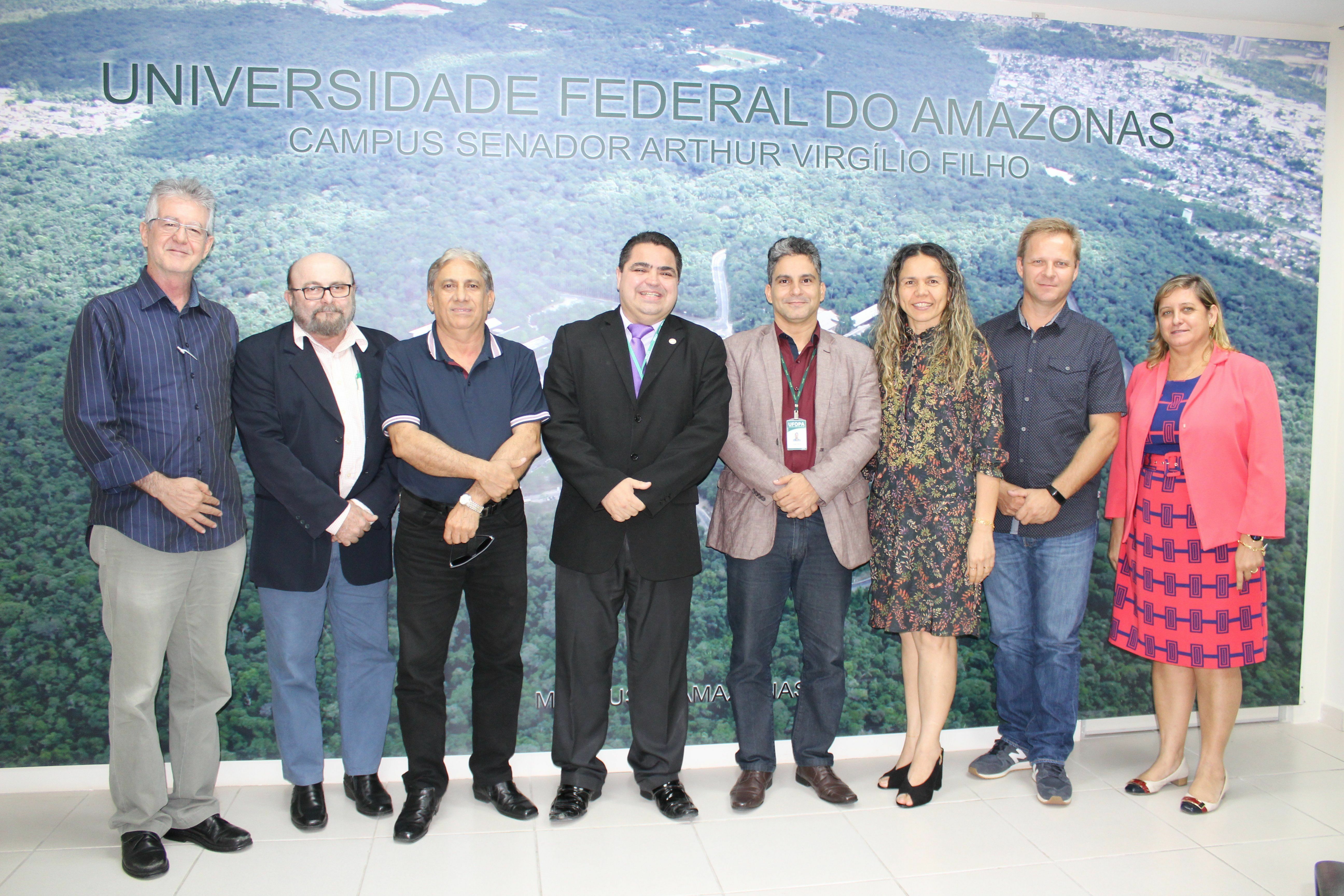 Gestores da Ufopa visitaram a Ufam para falar sobre parcerias desenvolvimento da região Norte e da Pan-Amazônia